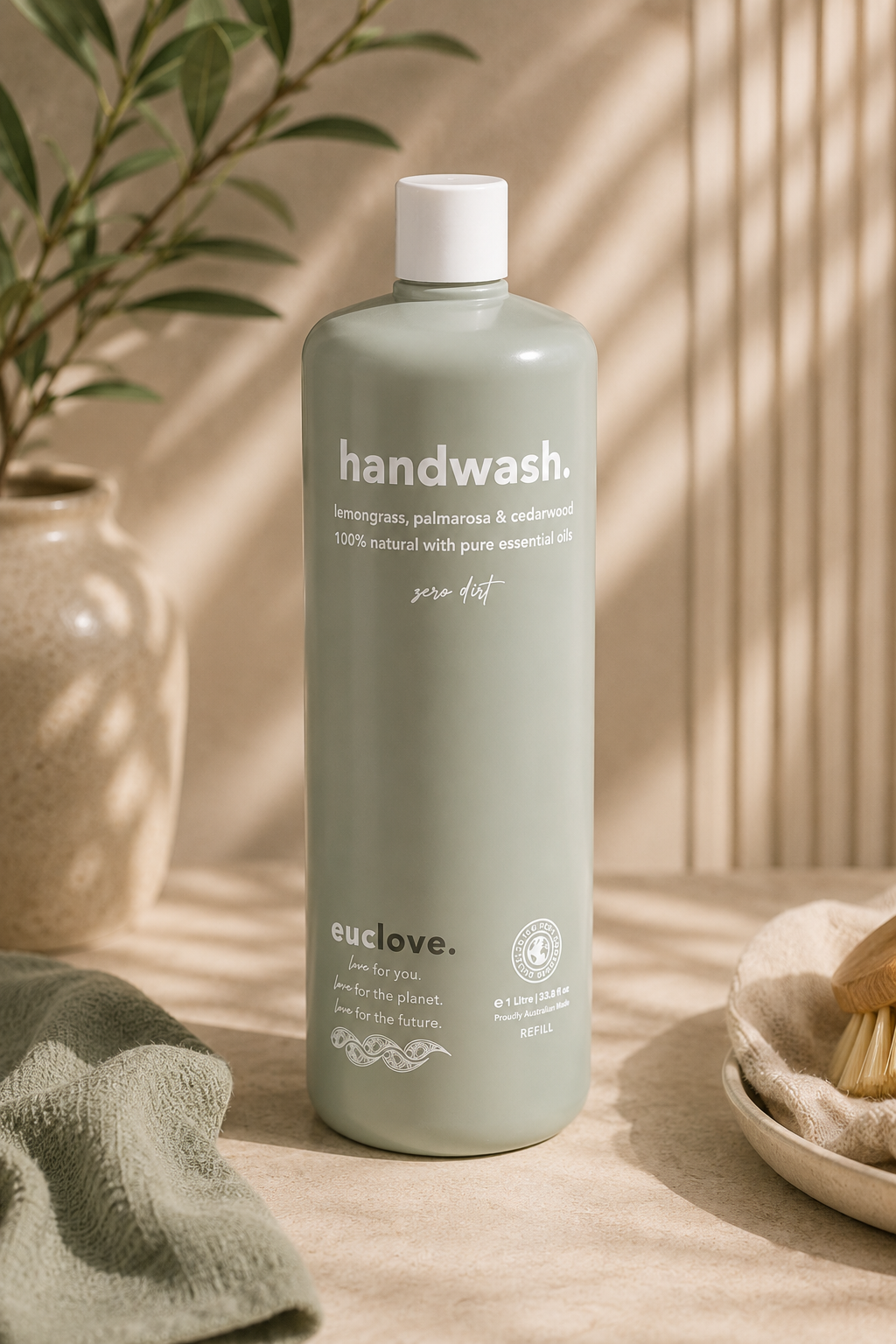 Euclove-handwash-lemongrasspalmarosaandcedarwood-1litre_-_aesthetic